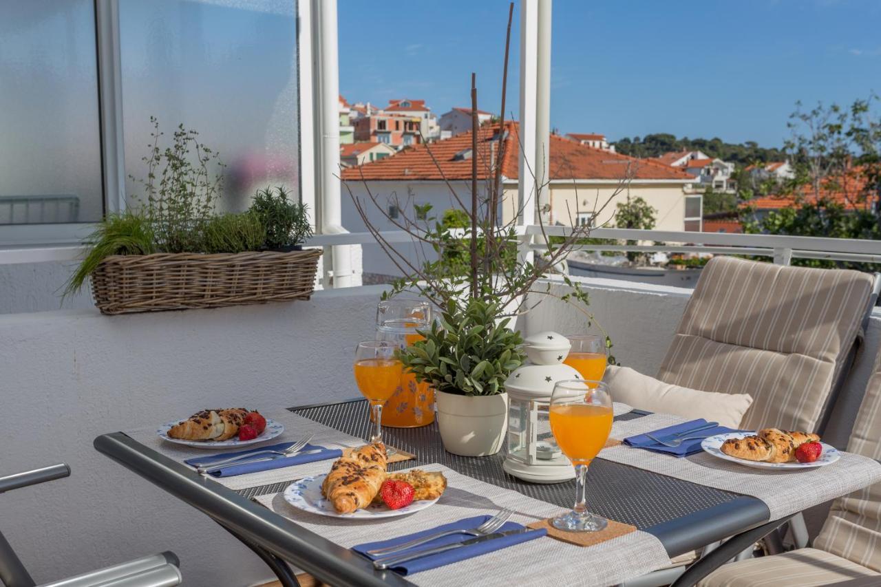 So Hvar So Good! Spacious With Terrace Χβαρ Εξωτερικό φωτογραφία