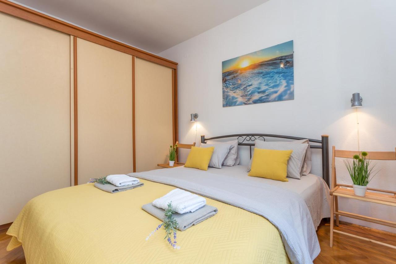 So Hvar So Good! Spacious With Terrace Χβαρ Εξωτερικό φωτογραφία