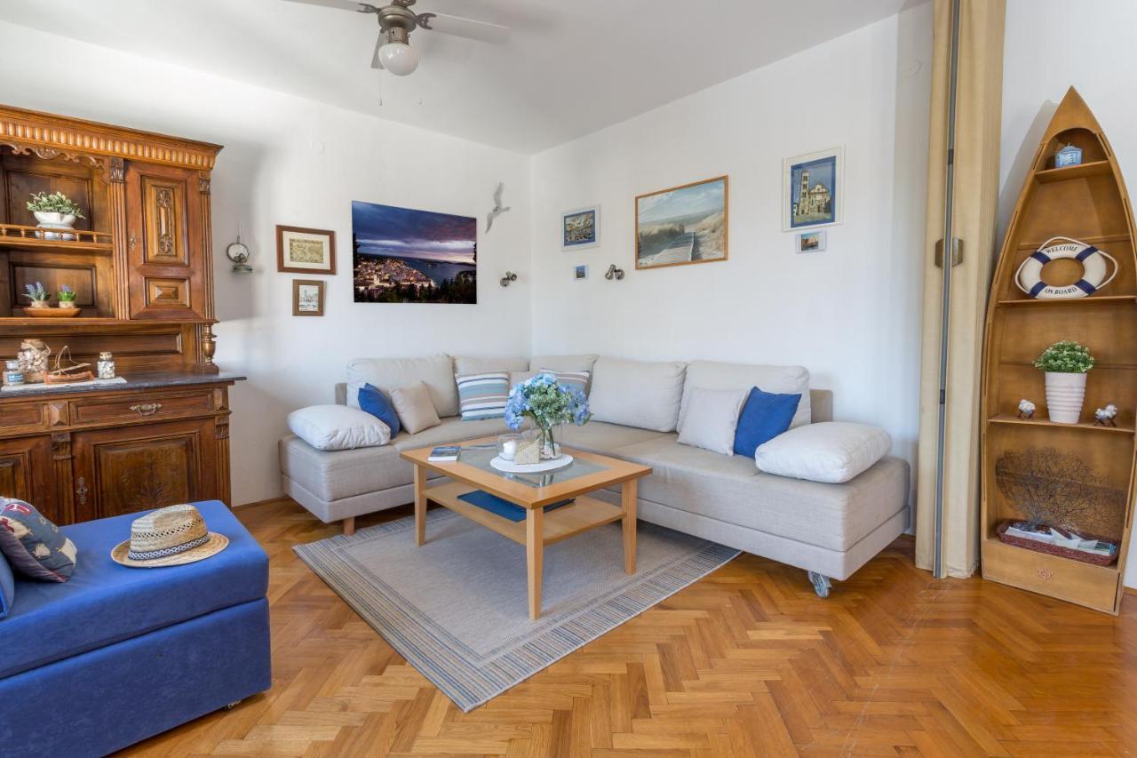 So Hvar So Good! Spacious With Terrace Χβαρ Εξωτερικό φωτογραφία