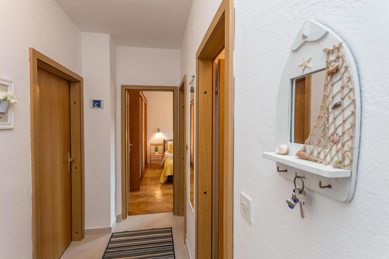 So Hvar So Good! Spacious With Terrace Χβαρ Εξωτερικό φωτογραφία