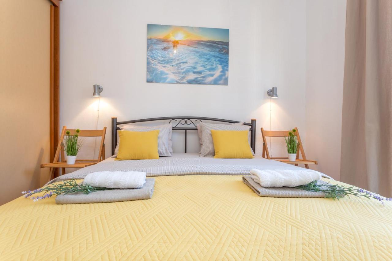 So Hvar So Good! Spacious With Terrace Χβαρ Εξωτερικό φωτογραφία