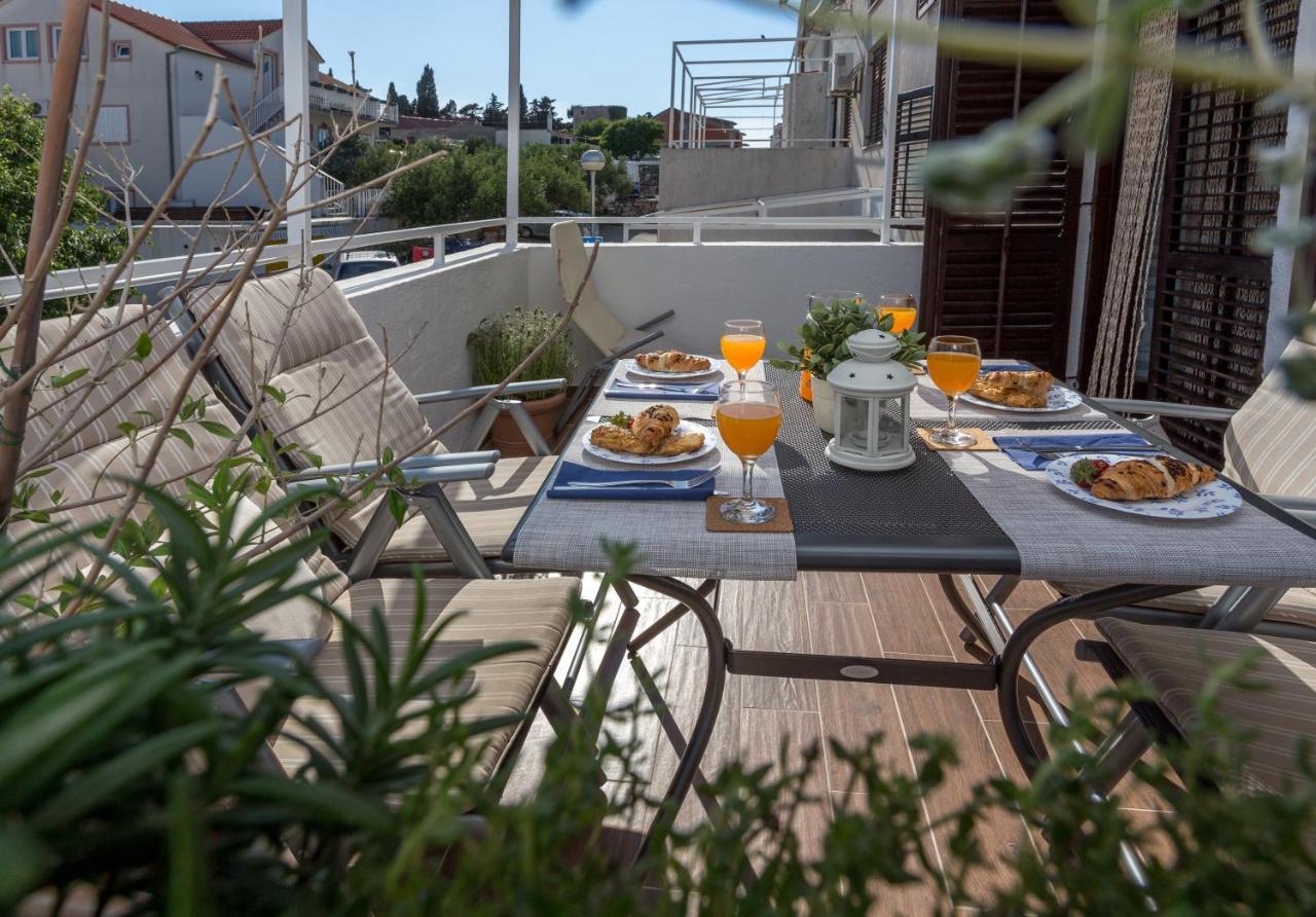 So Hvar So Good! Spacious With Terrace Χβαρ Εξωτερικό φωτογραφία