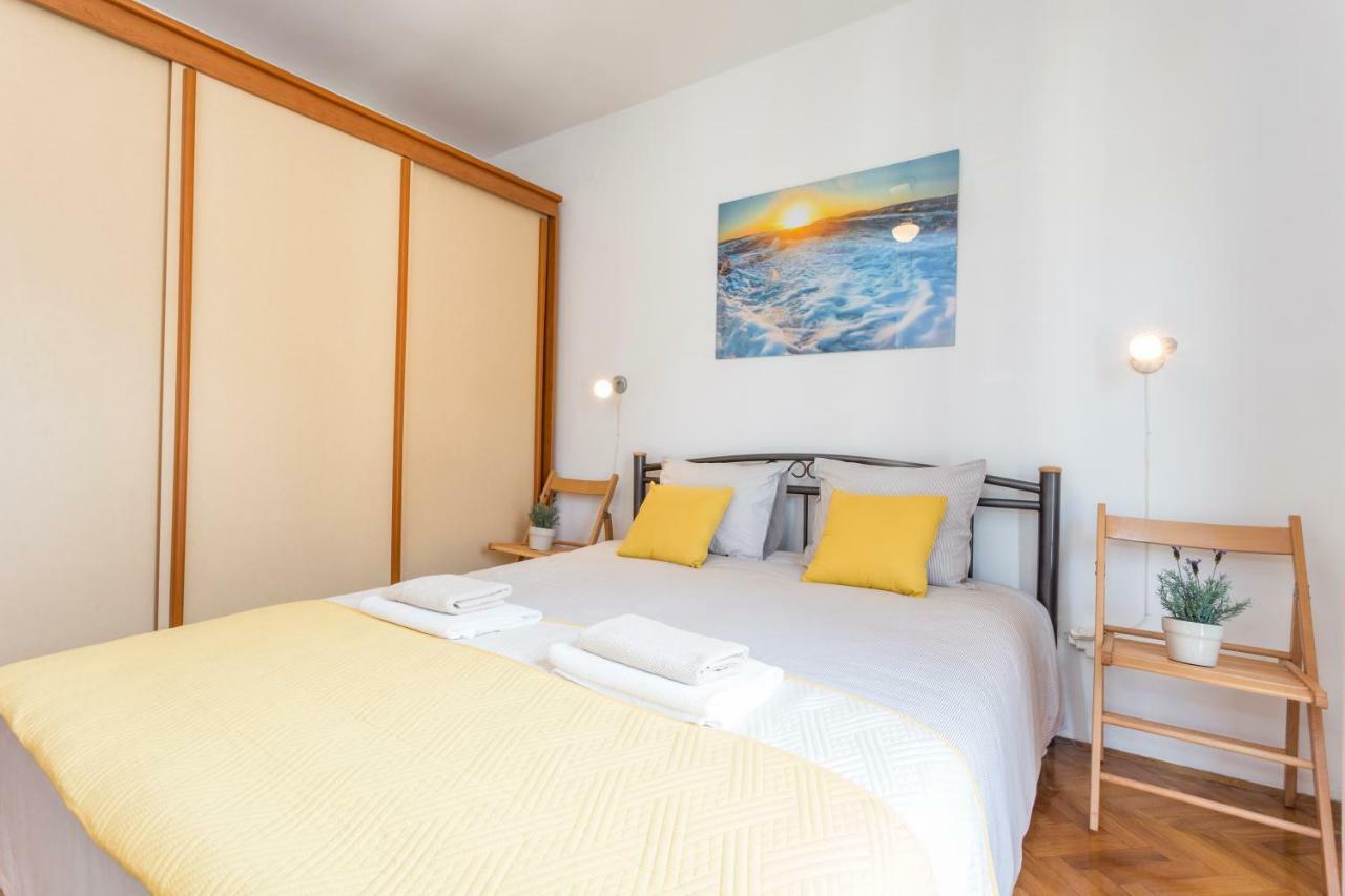 So Hvar So Good! Spacious With Terrace Χβαρ Εξωτερικό φωτογραφία